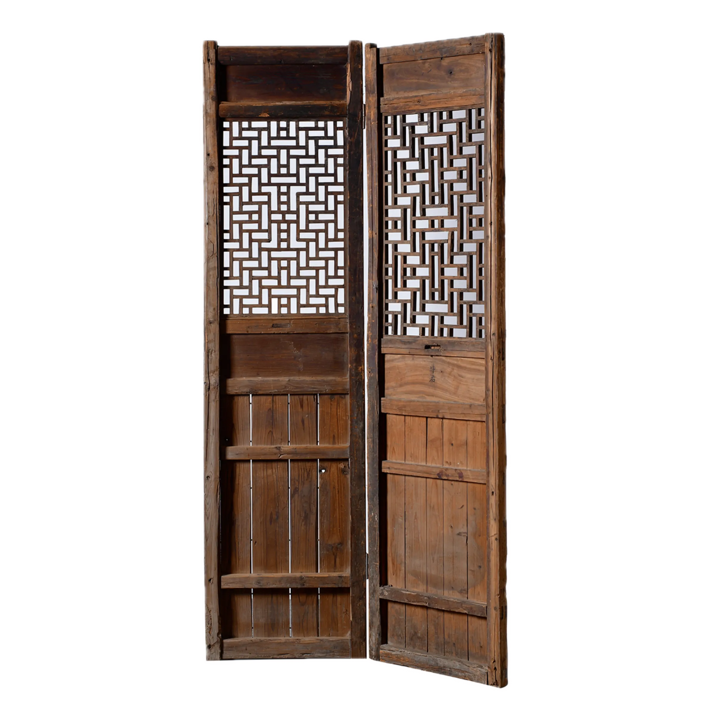 Suzhou - Porte chinoise en pin ancien, panneaux ajourés