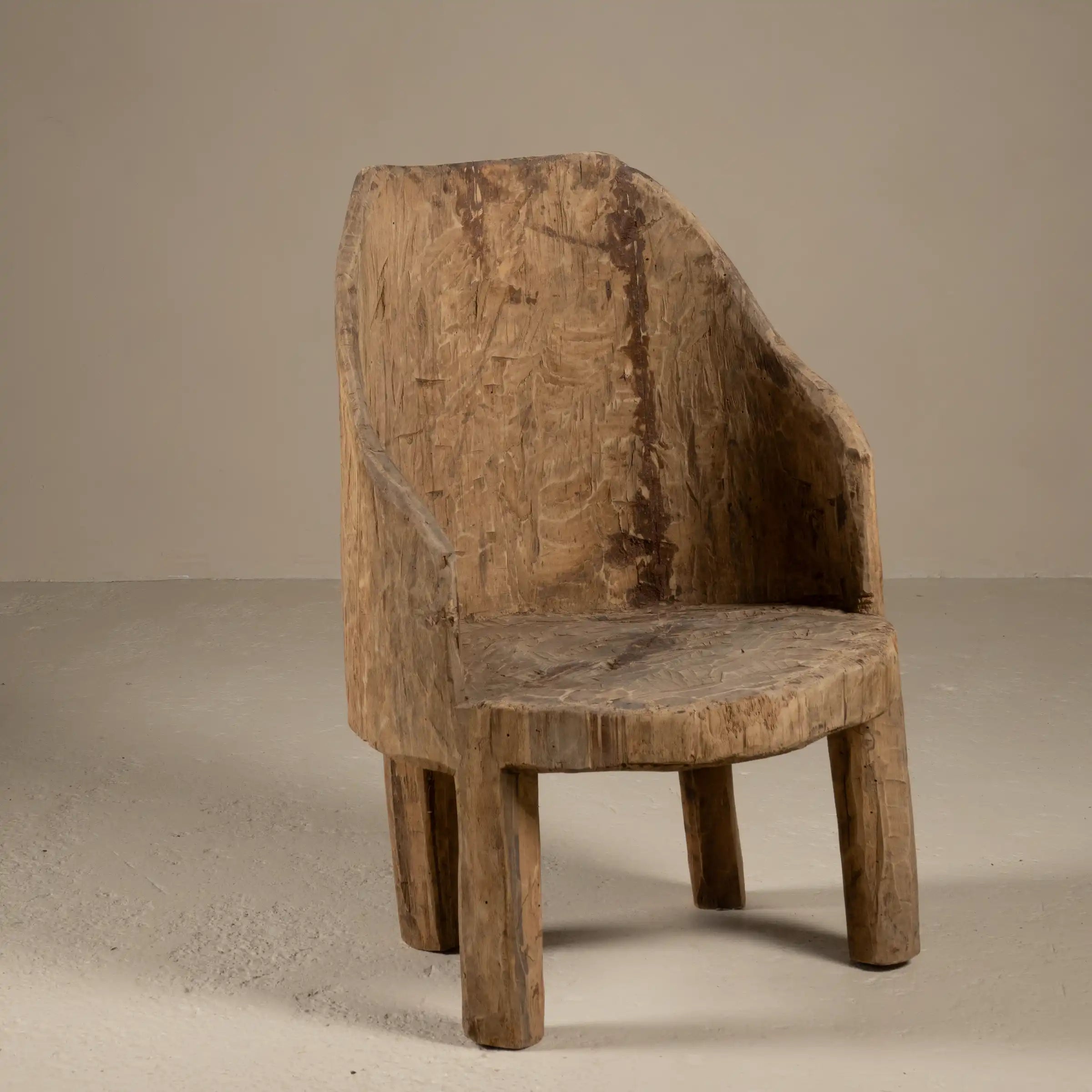 Lokong - Chaise Naga en bois n°3