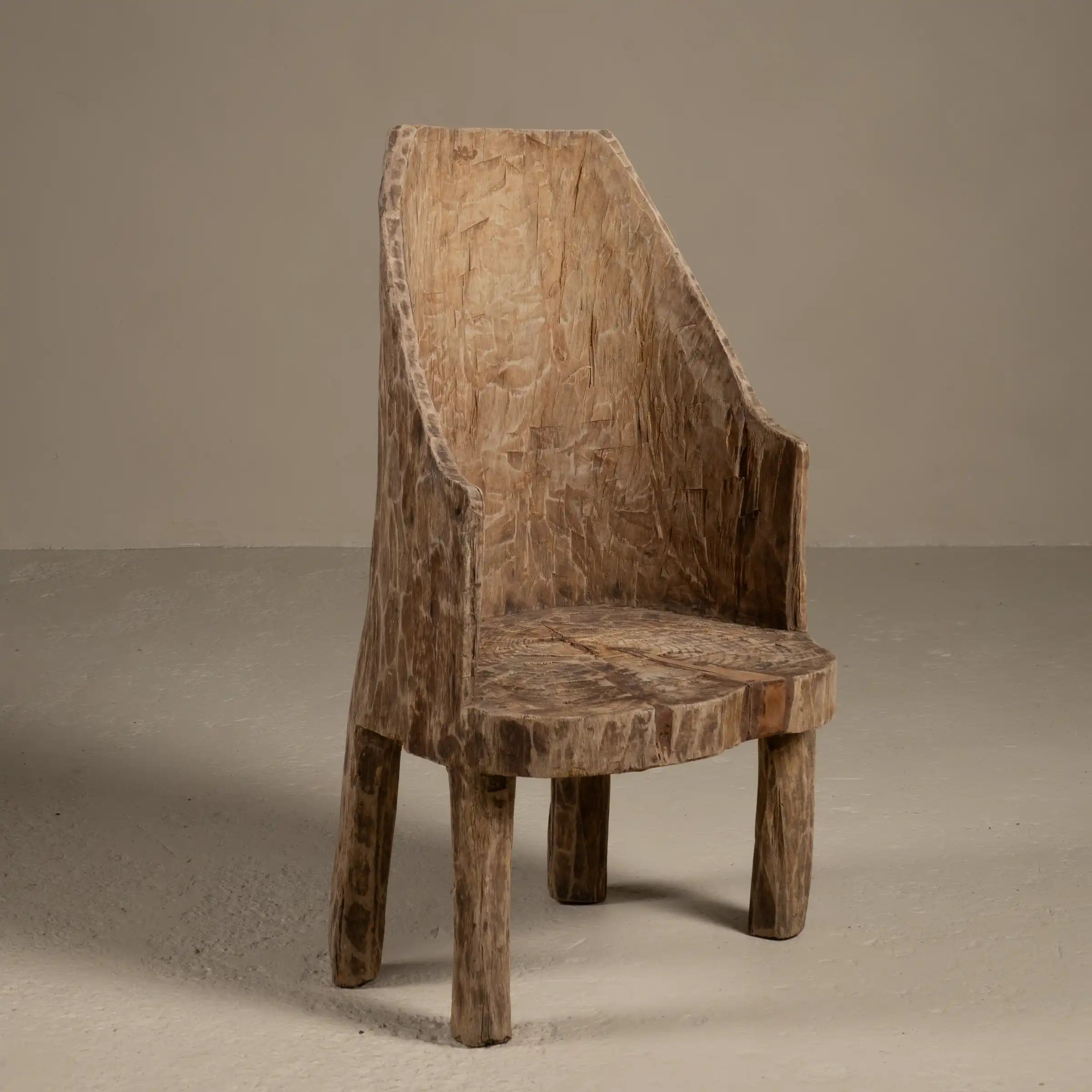 Lokong - Chaise Naga en bois n°4