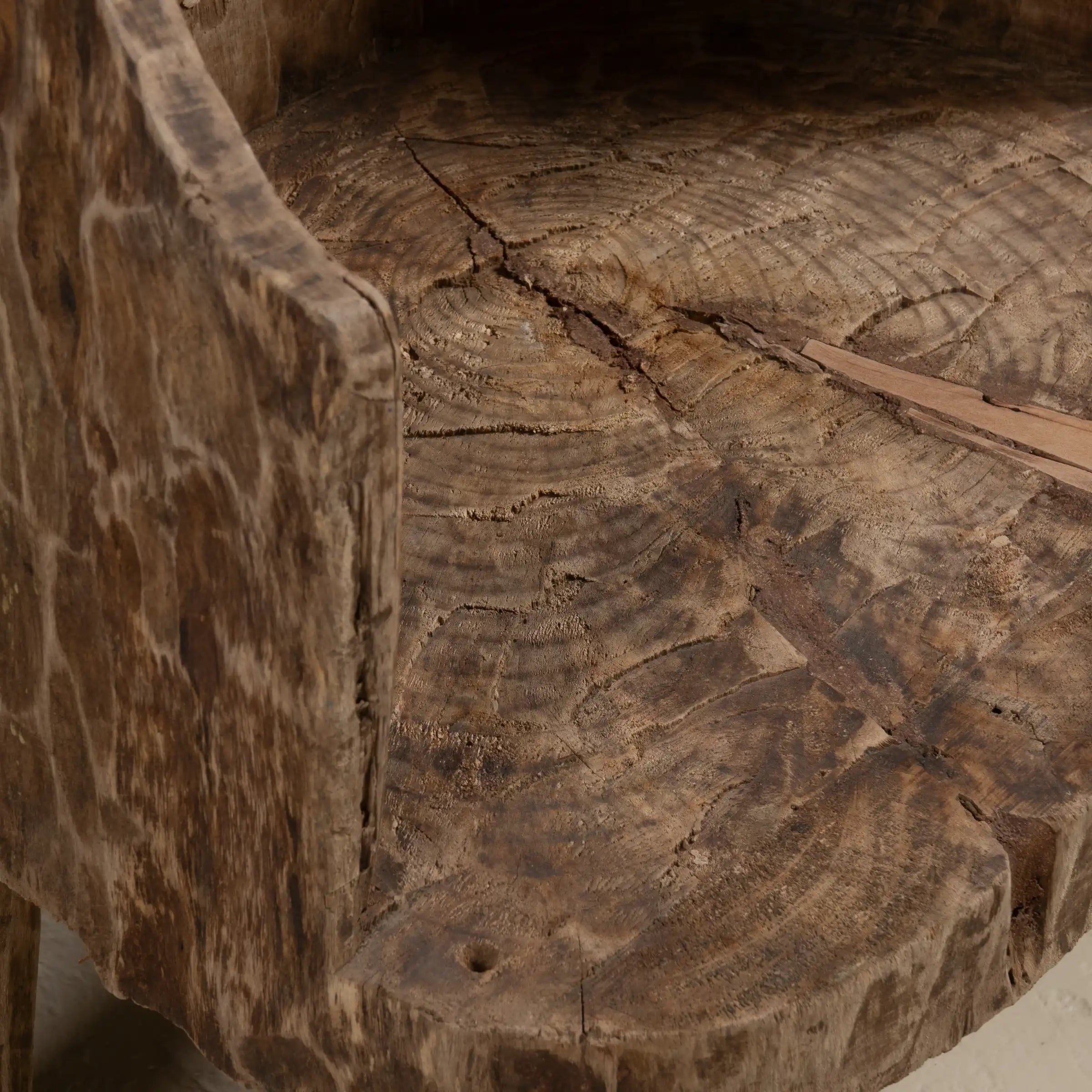 Lokong - Chaise Naga en bois n°4