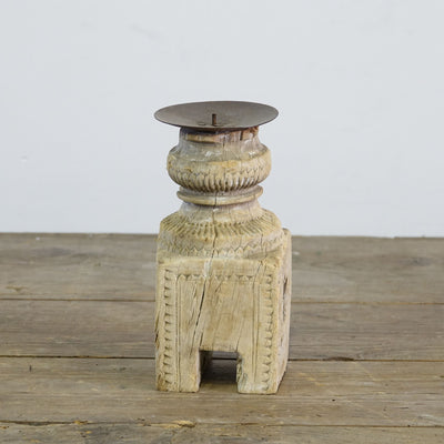 MoMABATTI - Indian sculpted light wooden candlestick nº1