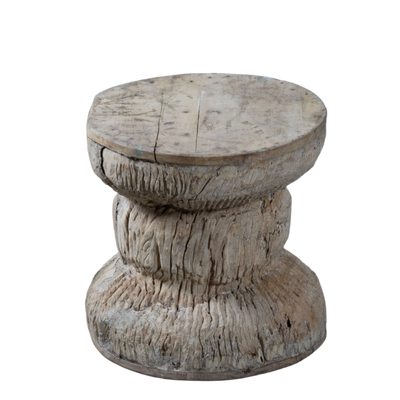 Okhli - Tabouret ancien sculpté en bois n°13