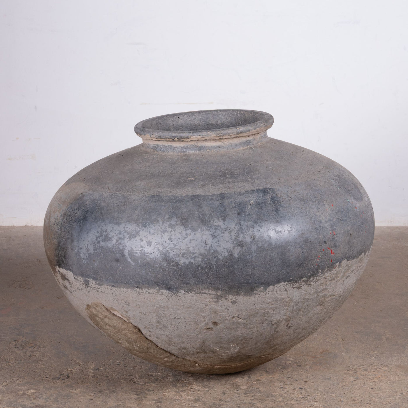 Paani - Indian jar on Terracotta n ° 12