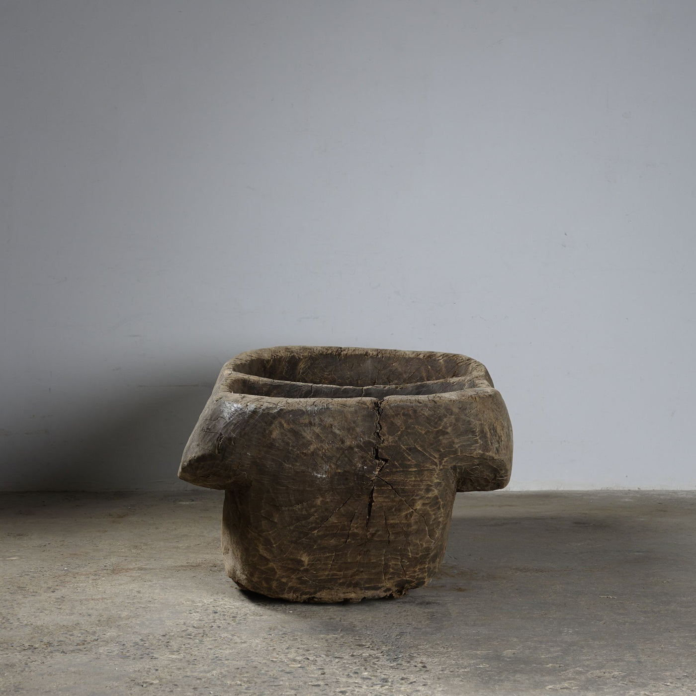 Peshu - Nagaland monoxyle mortar n ° 2