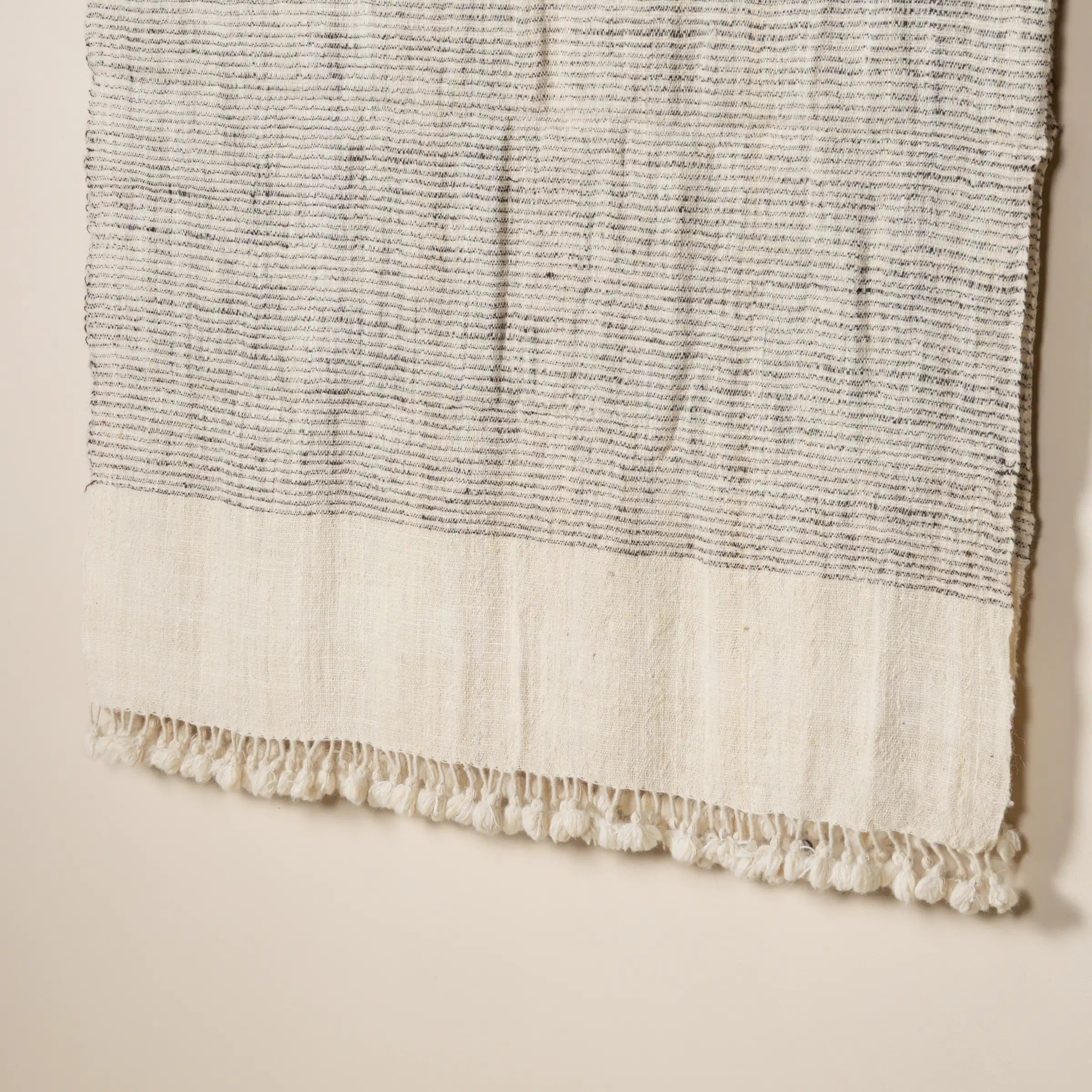 Deshi - Plaid en laine tissé à la main
