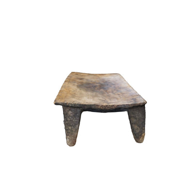 Authentique table Naga ancienne n°40