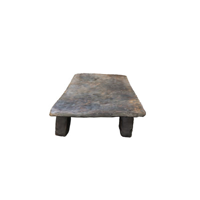 Authentique table Naga ancienne n°43