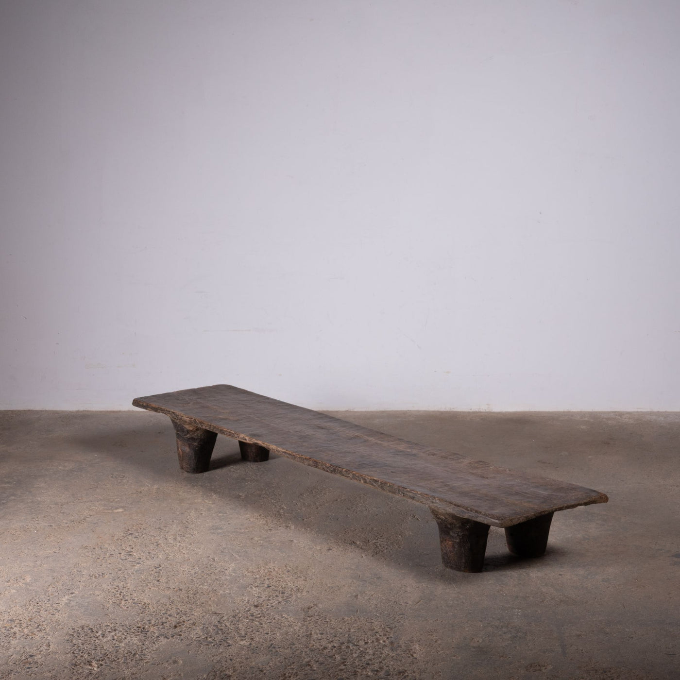 Angami - Authentic Old Naga Table N ° 15