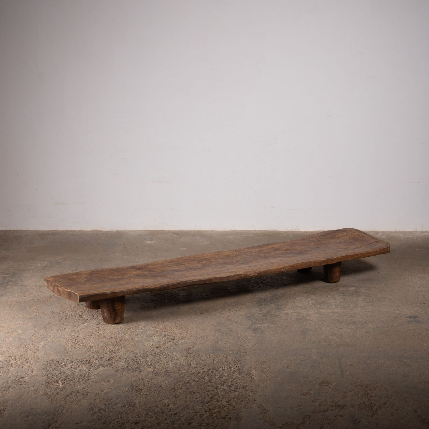 Angami - Authentic Old Naga Table N ° 16