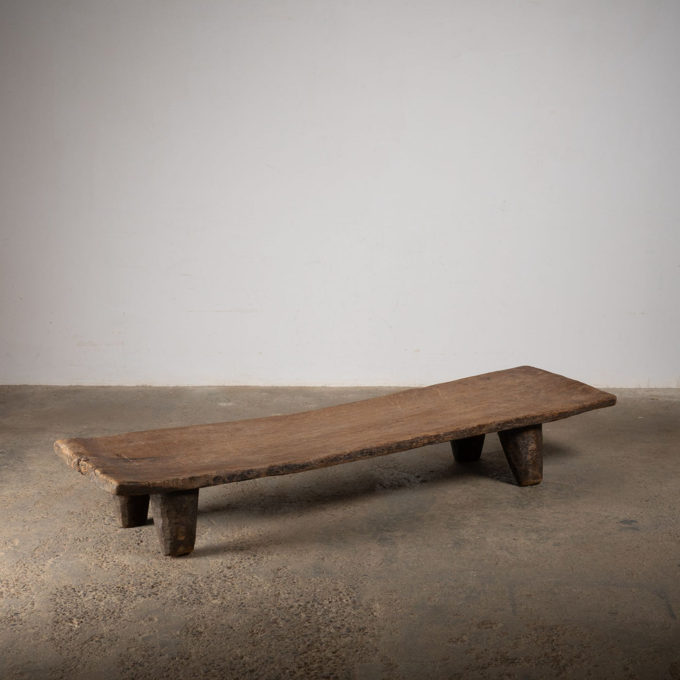 Angami - Authentic old naga table n ° 17