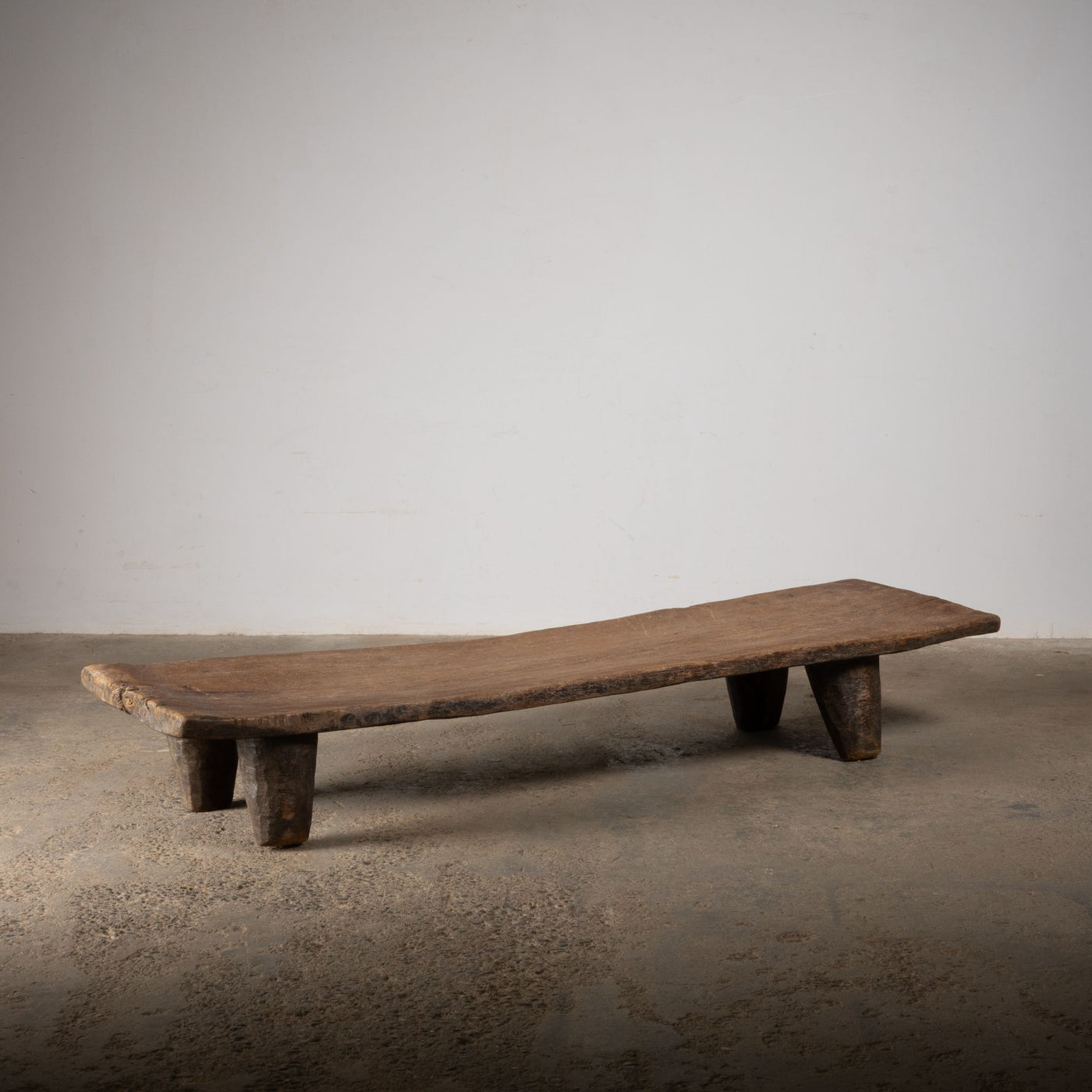 Angami - Authentic old naga table n ° 17