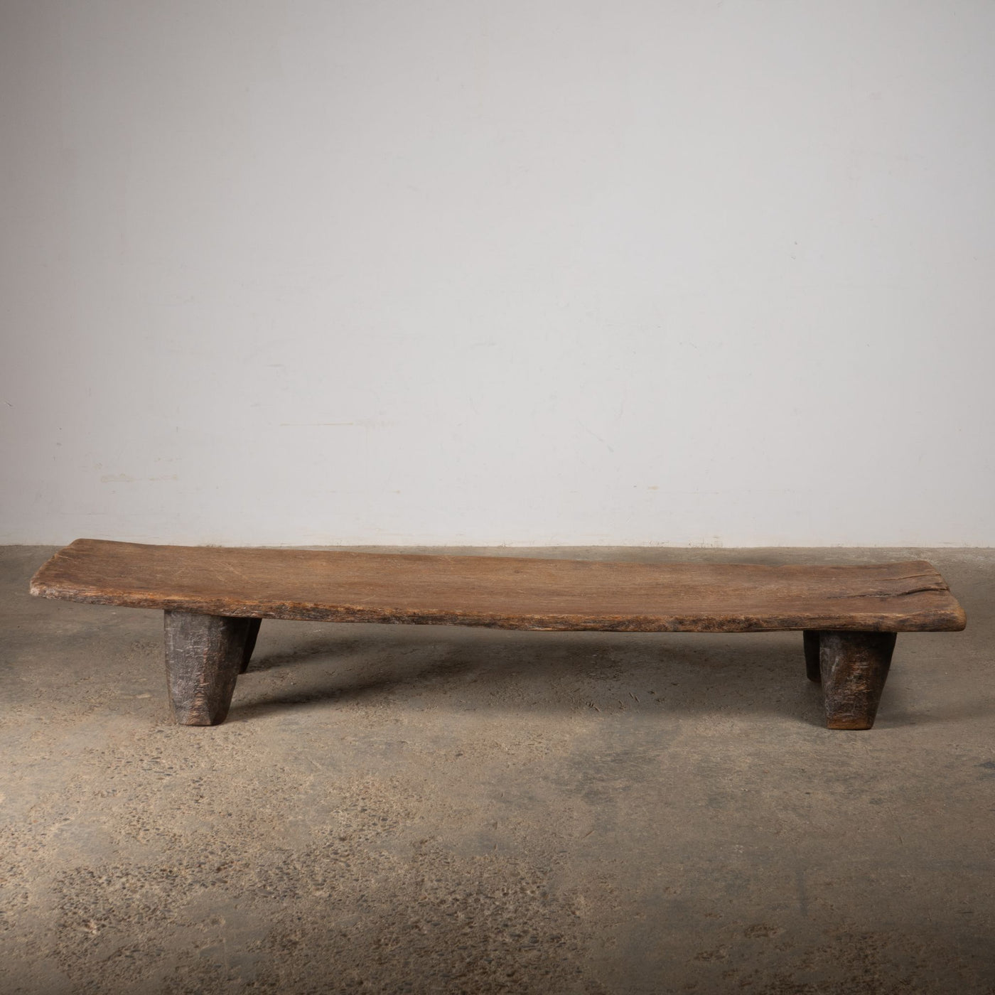 Angami - Authentic old naga table n ° 17