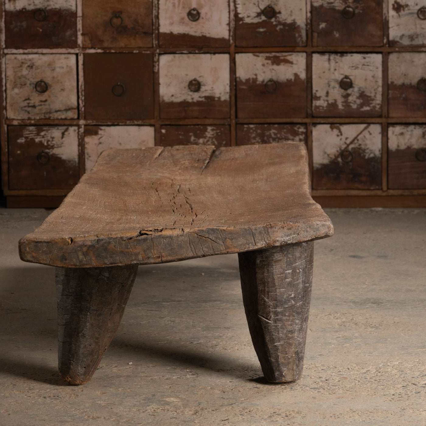 Angami - Authentic old naga table n ° 17