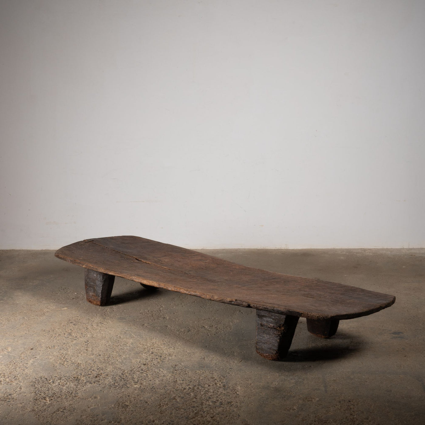 Angami - Authentic old naga table n ° 18