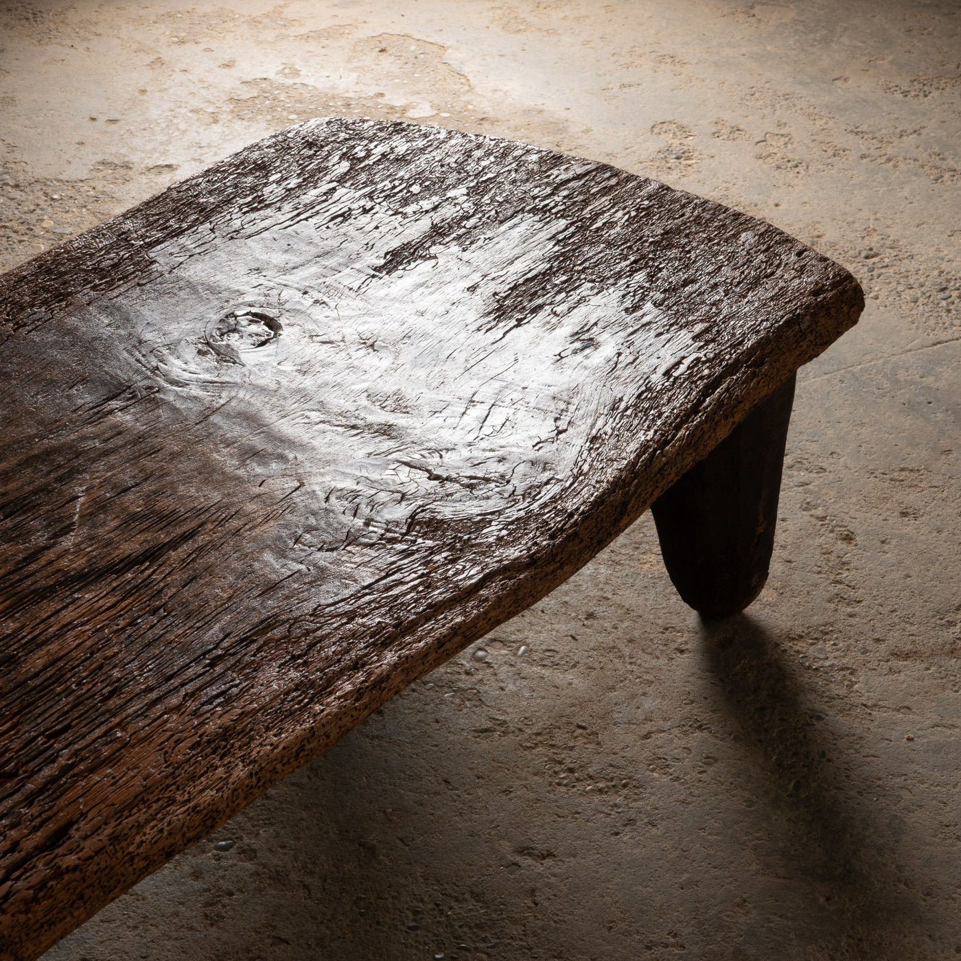 Angami - Authentic old naga table n ° 20