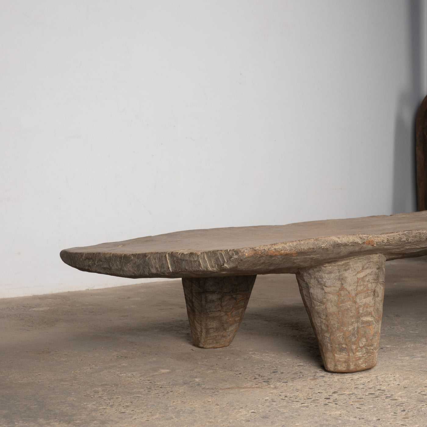 Angami - Authentic old naga table n ° 21