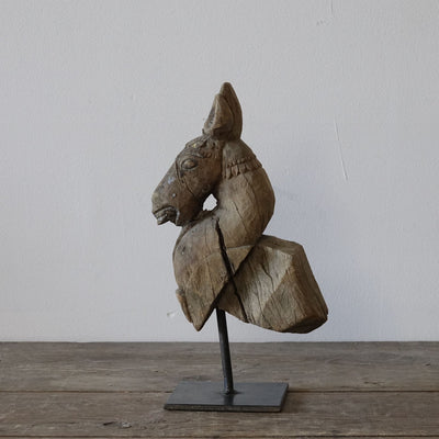 Tejas - Wooden horse protomie n ° 2