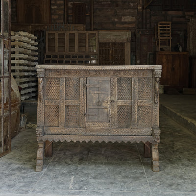 Old Damchiya - Carved Indian furniture n°34