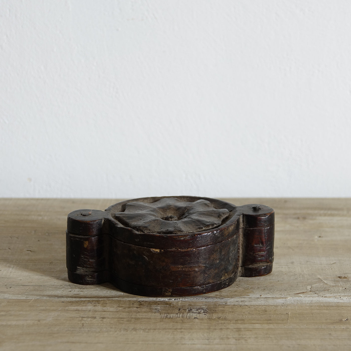 Sindoor - Wooden Tikka Box N ° 7