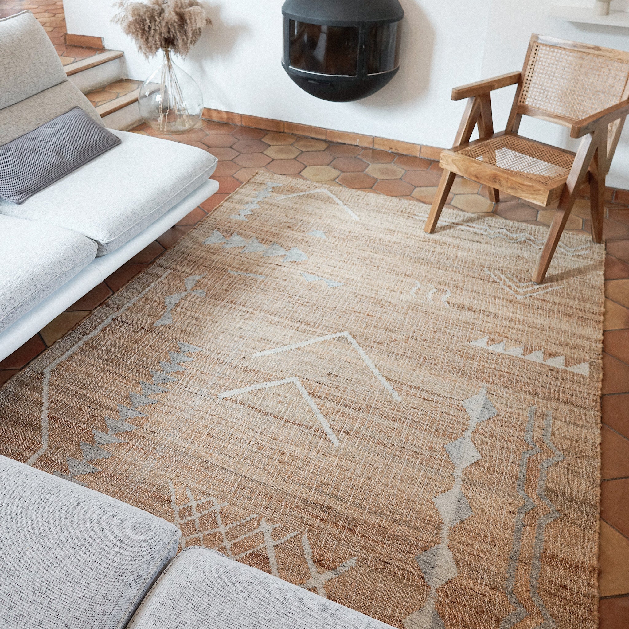 Nahian - Tapis indien tissé main en jute