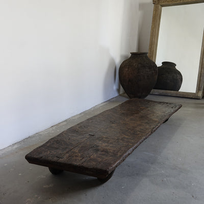 Authentic old naga table n ° 10