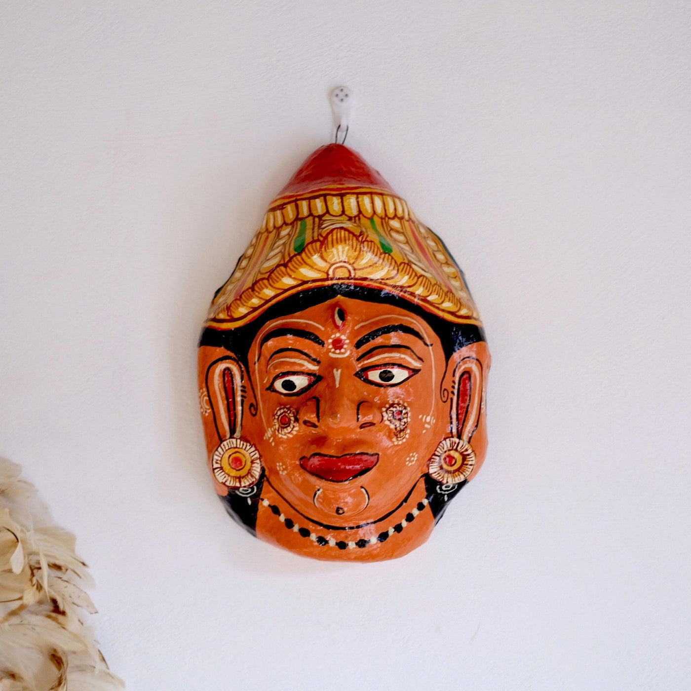 Devi - Masques traditionnels en papier mâché - Orpaï Studio